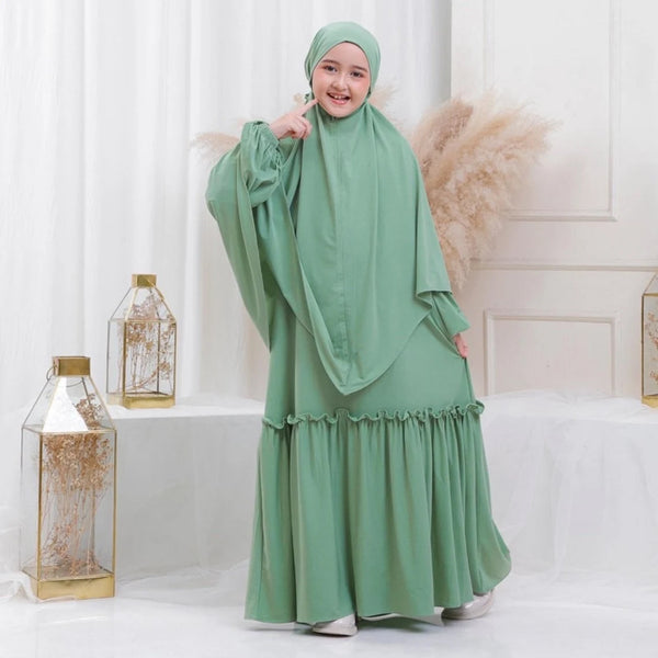 Kids or Children or Girls Abaya or Burqa Beautiful Self Design Green Crepe Islamic Abaya for Kids with Khimar
